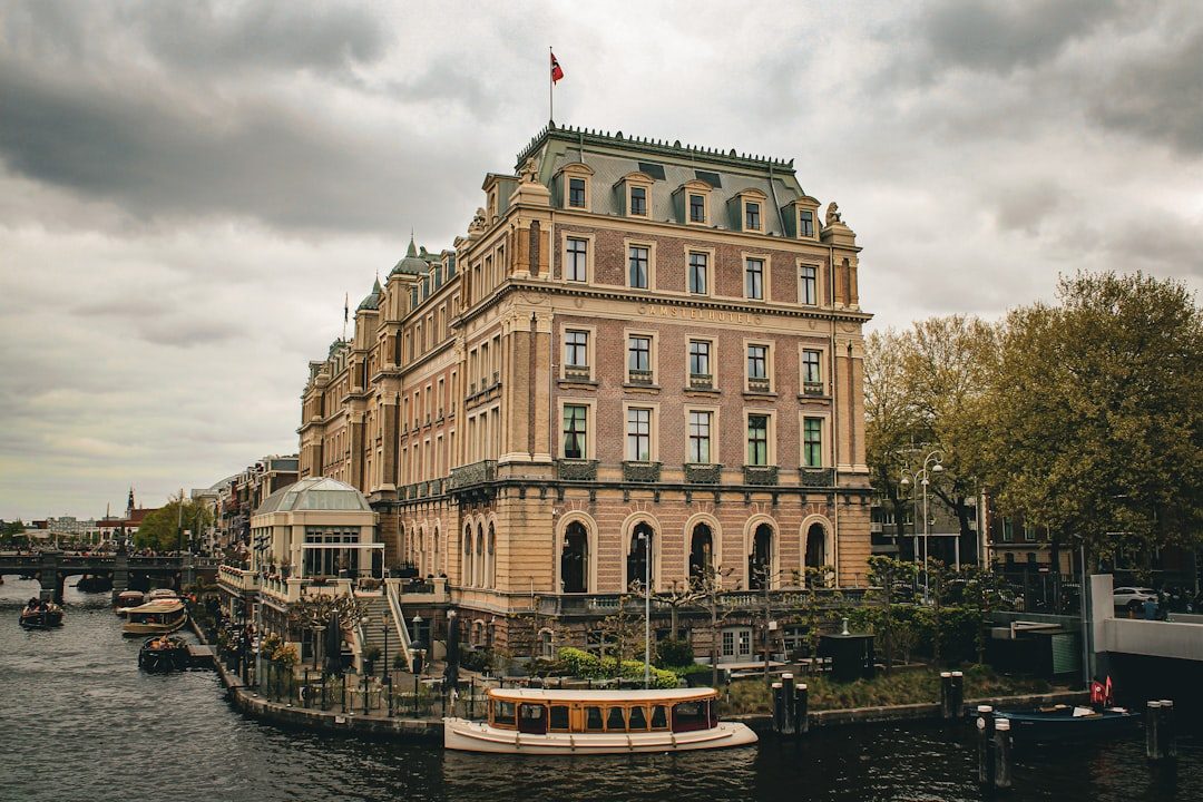 Hotel Not Hotel — unikat